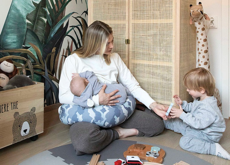bbhugme® Introducing Our Nursing Pillow Collection US bbhugme®
